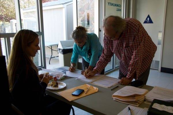 10426863_370574809734279_2701368010556950322_n